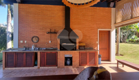 Casa à venda com 4 suítes no condomínio Residencial Vale das Laranjeiras, Indaiatuba - SP
