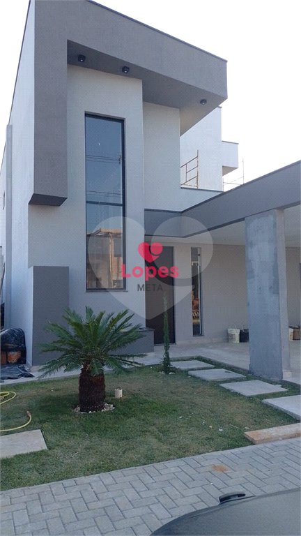 Casa à venda com 3 suítes no condomínio Reserva Aruanã, São José dos Campos - SP