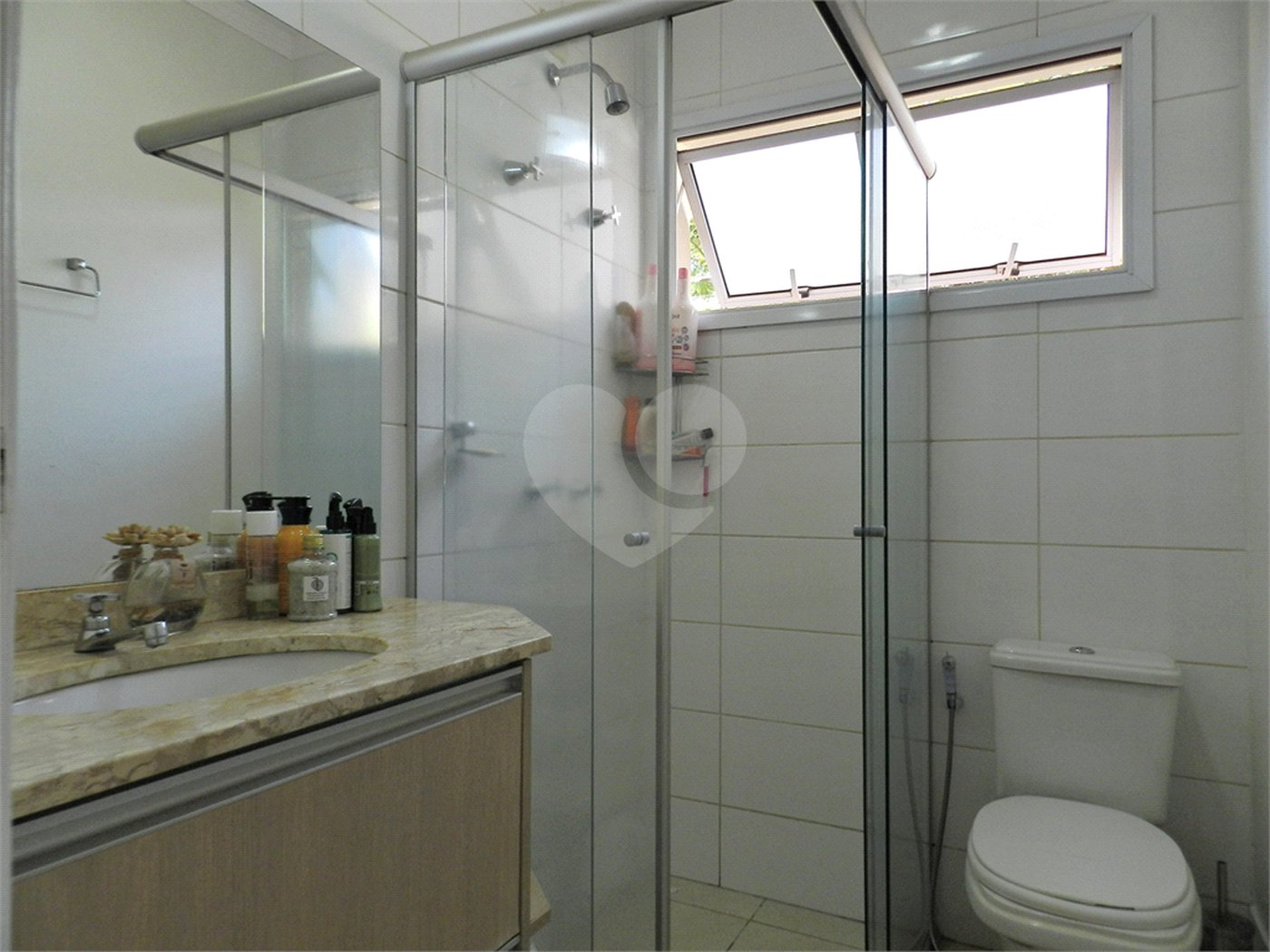 Casa à venda com 3 quartos, sendo 1 suíte, no condomínio Topazio Rp, Ribeirão Preto - SP