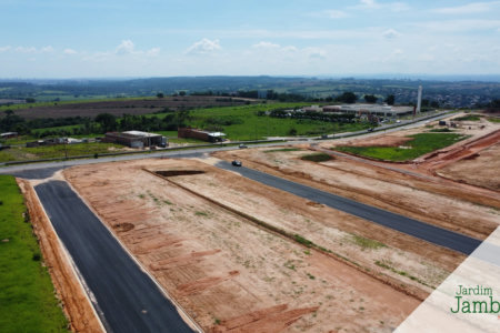 Residencial Jardim Jambeiro
