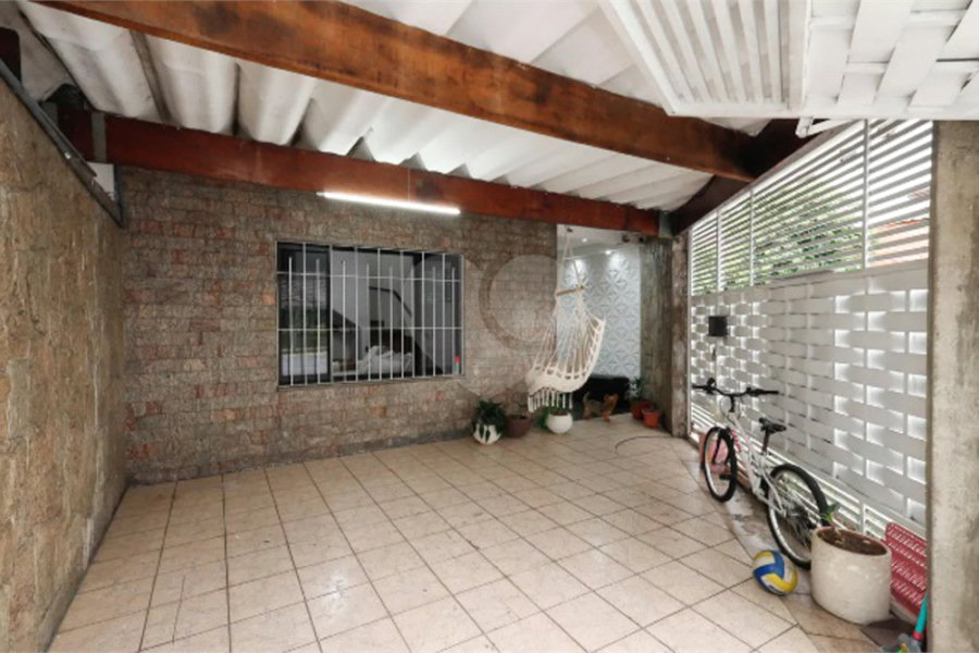 Casa à venda com 4 quartos, sendo 1 suíte, em Parque Edu Chaves, São Paulo, SP