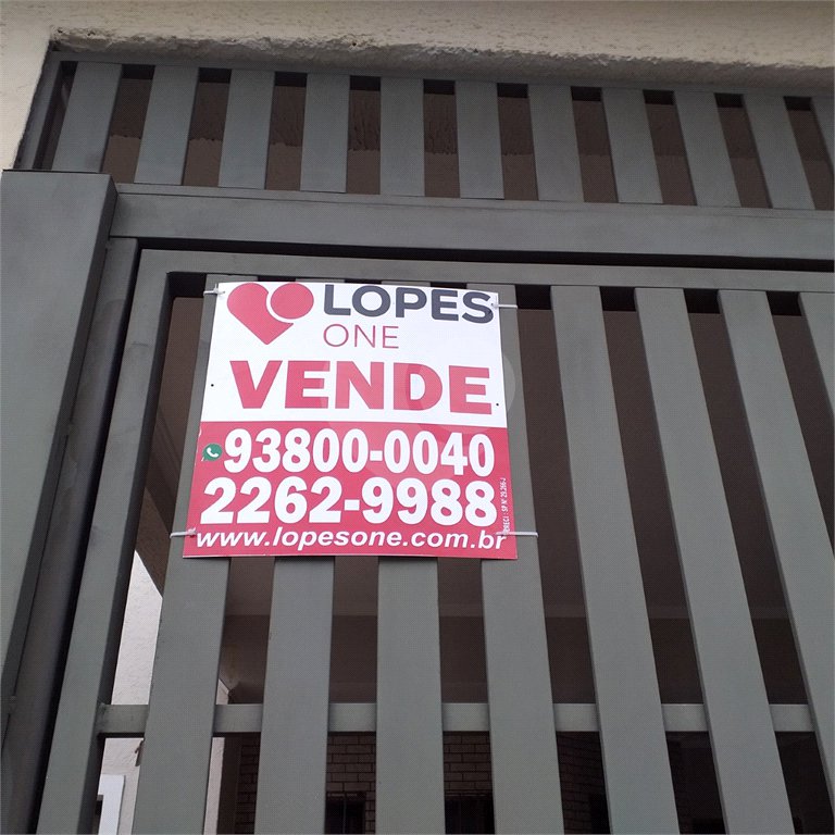 Sobrado à venda com 3 suítes em Vila Nivi, São Paulo, SP
