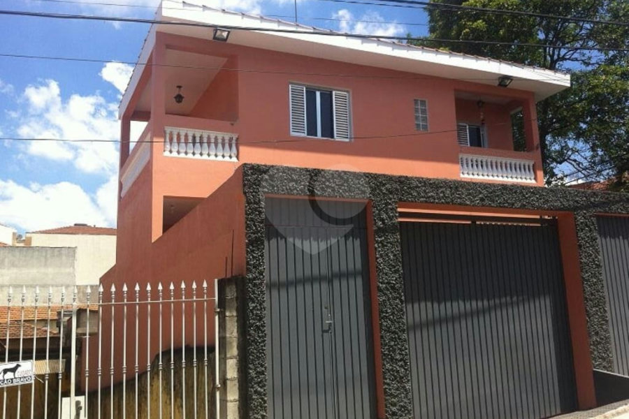 Sobrado à venda com 4 quartos, sendo 1 suíte, em Vila Guilherme, São Paulo, SP