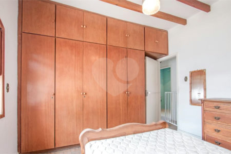 Sobrado à venda com 3 quartos em Cidade Monções, São Paulo, SP