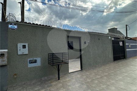 Casa à venda com 4 quartos, sendo 2 suítes, em Residencial Ponta Porã I, Ponta Porã, MS
