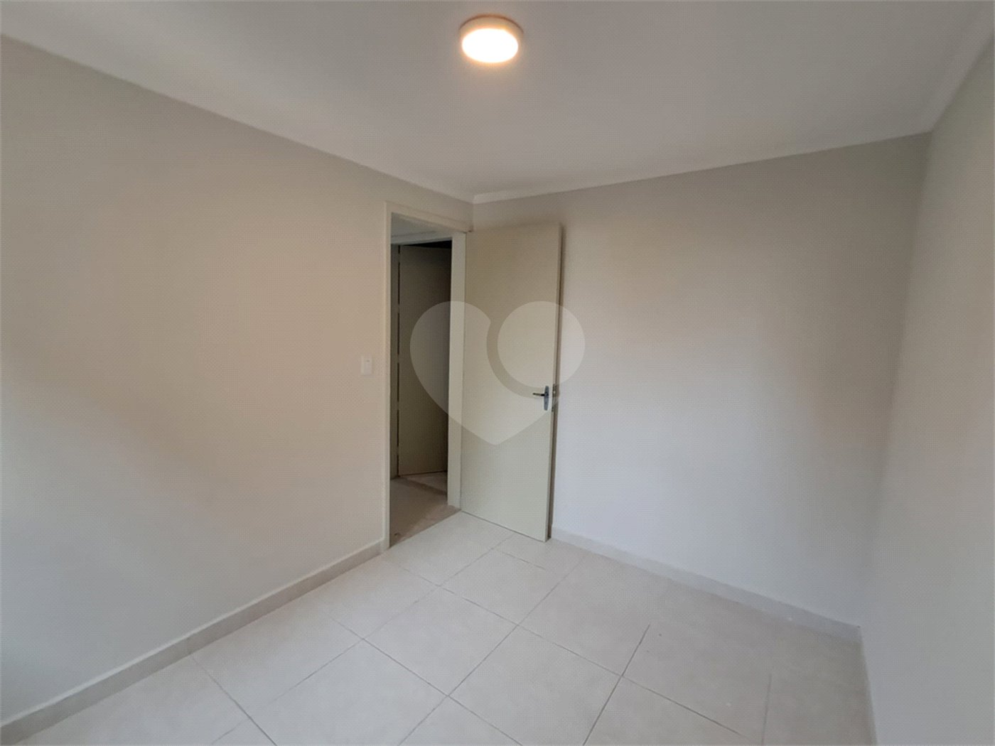 Apartamento à venda com 2 quartos em Jardim Umuarama, São Paulo, SP