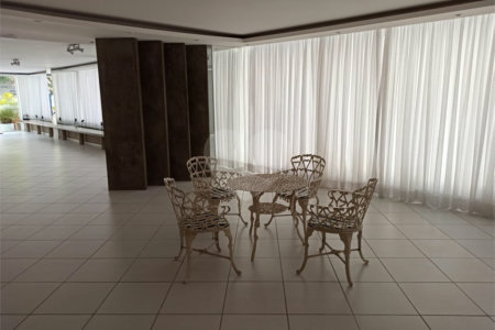 Apartamento à Venda 02 Dormitórios na Bela Vista