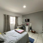 Sobrado à venda com 3 quartos, sendo 1 suíte, em Lopes de Oliveira, Sorocaba, SP