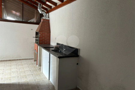 Casa em condomínio à venda com 3 quartos, sendo 1 suíte, em Jardim Estância Brasil, Atibaia, SP