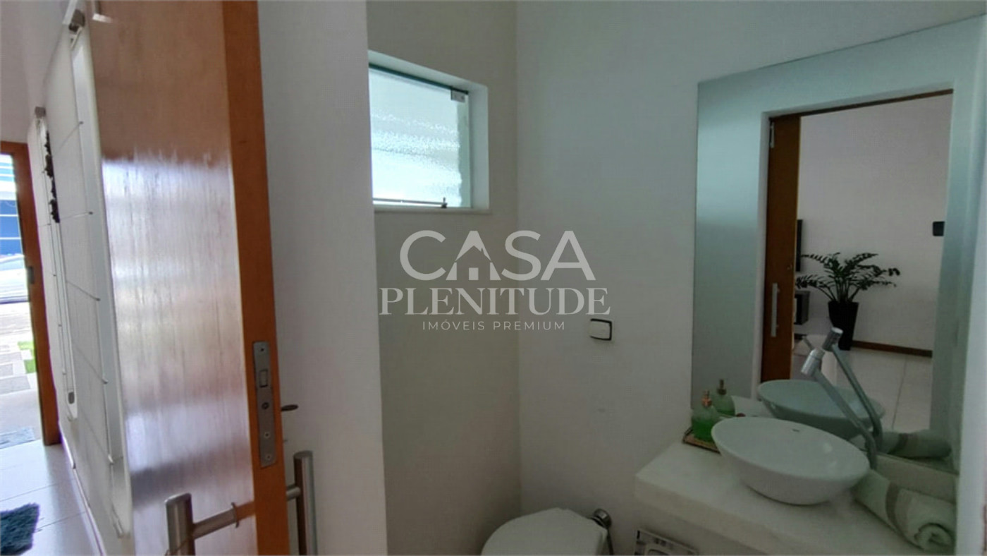 Casa em condomínio à venda com 3 quartos, sendo 1 suíte, em Iporanga, Sorocaba, SP