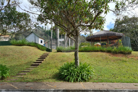 Casa à venda no condomínio Chácaras do Lago, Vinhedo - SP