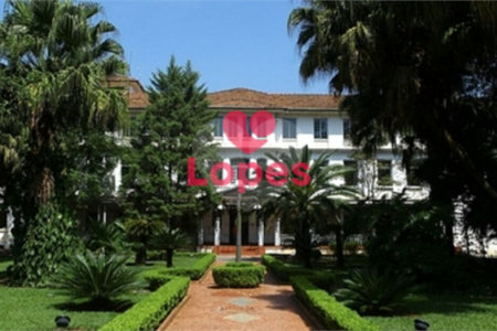 Casa à venda com 4 quartos, sendo 2 suítes, no condomínio Residencial Monte Carlo, São José dos Campos - SP