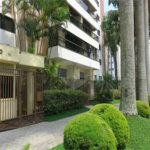 Apartamento à venda com 4 quartos, sendo 3 suítes,  em Jardim Monte Kemel, São Paulo, SP
