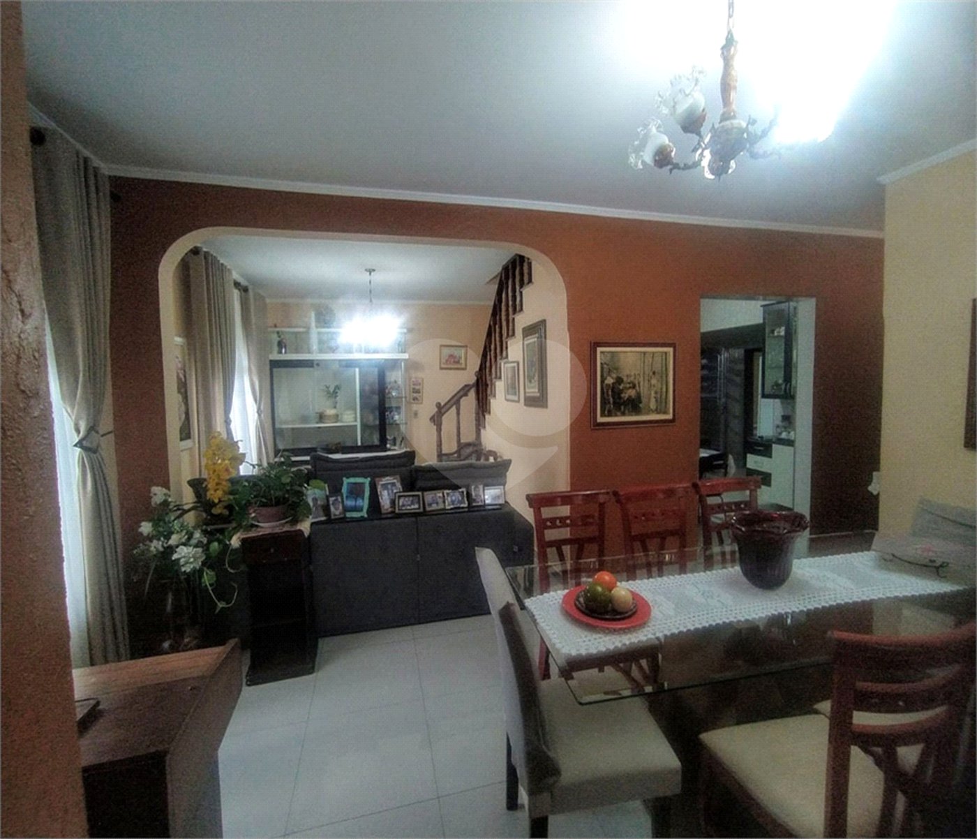 Casa à venda com 10 quartos, sendo 1 suíte, em Santa Teresinha, São Paulo, SP
