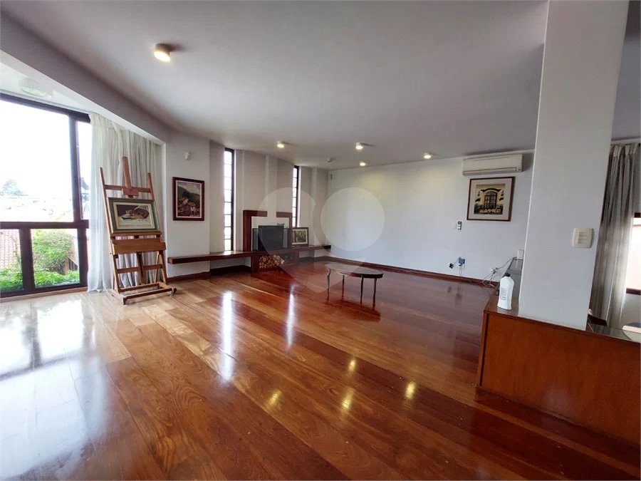 Elegância e conforto na melhor localização da City América!