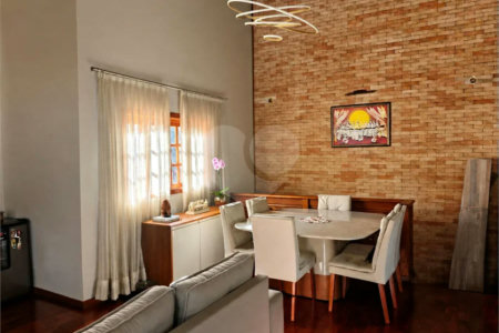 Casa com 2 dormitórios à venda, 156 m² - Guaçu - São Roque/SP