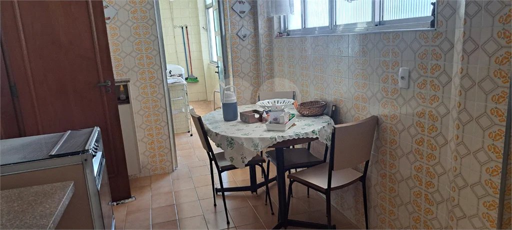 Apartamento à Venda na Aclimação