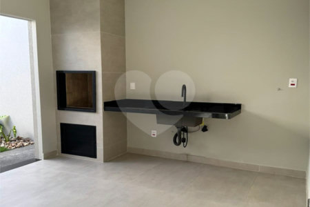 Casa 3 suítes no condomínio Faixa Azul