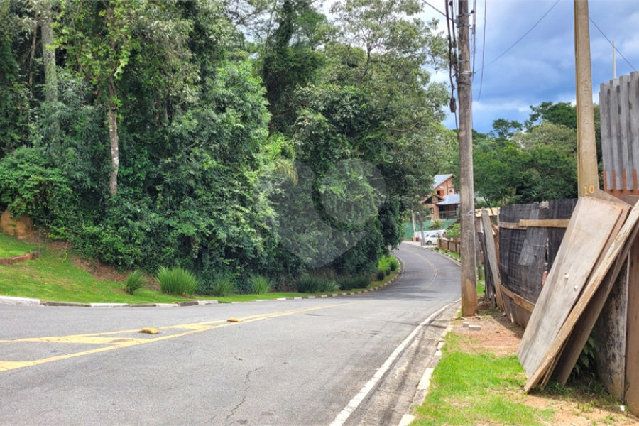 Terreno à venda no condomínio Cantareira, Mairiporã - SP