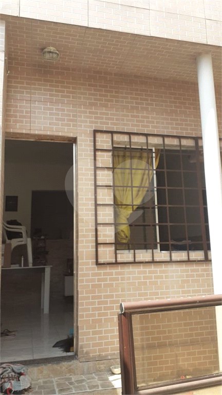 Sobrado à venda com 11 quartos em Vila Firmiano Pinto, São Paulo, SP