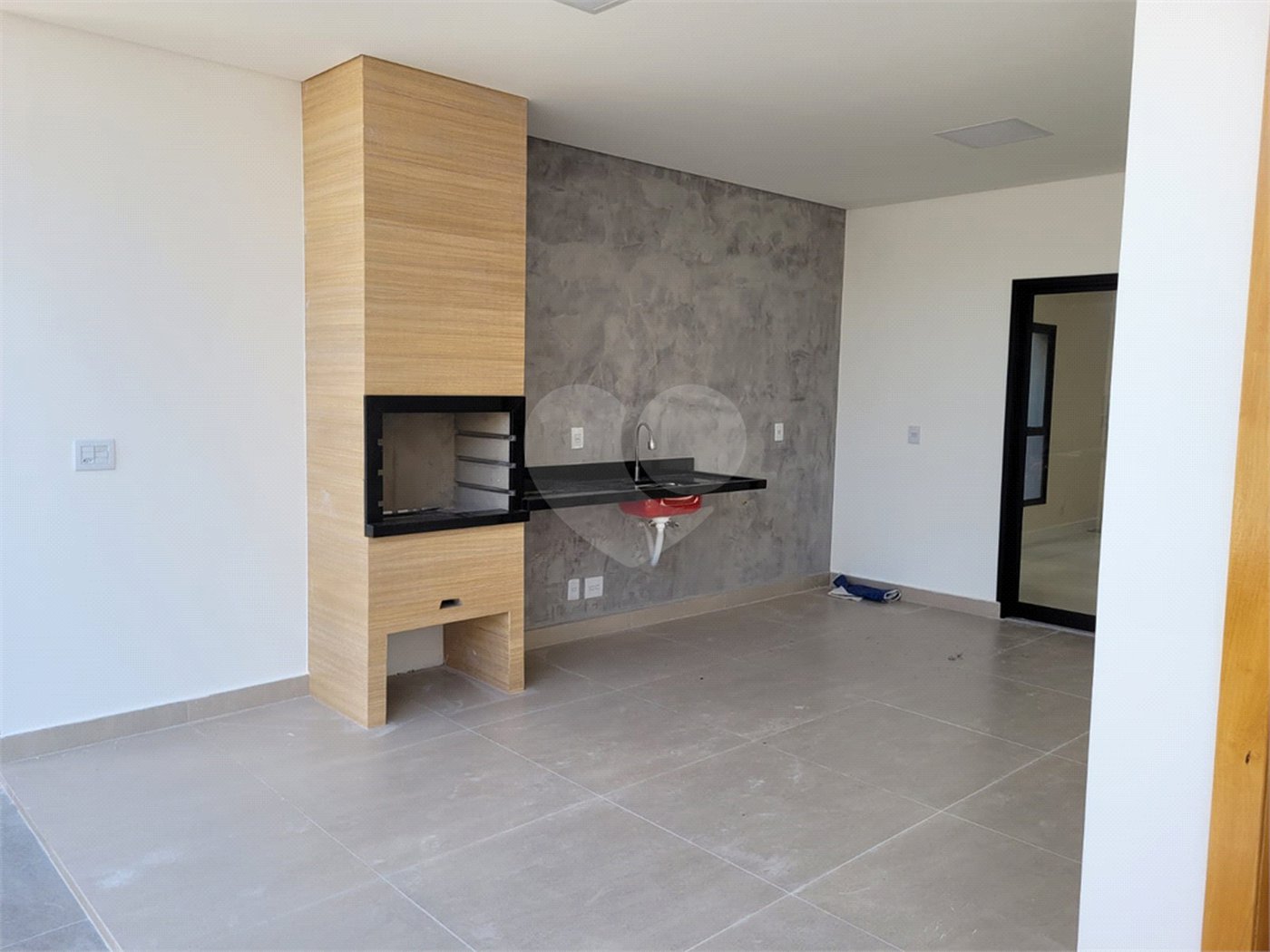 Casa à venda com 3 suítes no condomínio Floradas Paratey, São José dos Campos - SP