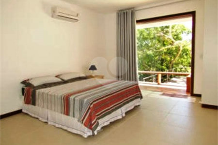 Casa à venda com 6 suítes em Ferradura, Armação dos Búzios, RJ