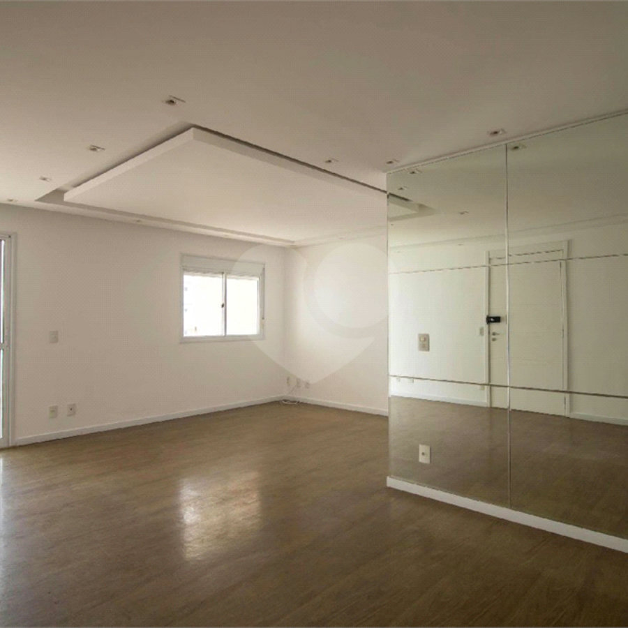 Apartamento à venda ou para alugar com 3 quartos, sendo 1 suíte, em Jardim Vazani, São Paulo, SP