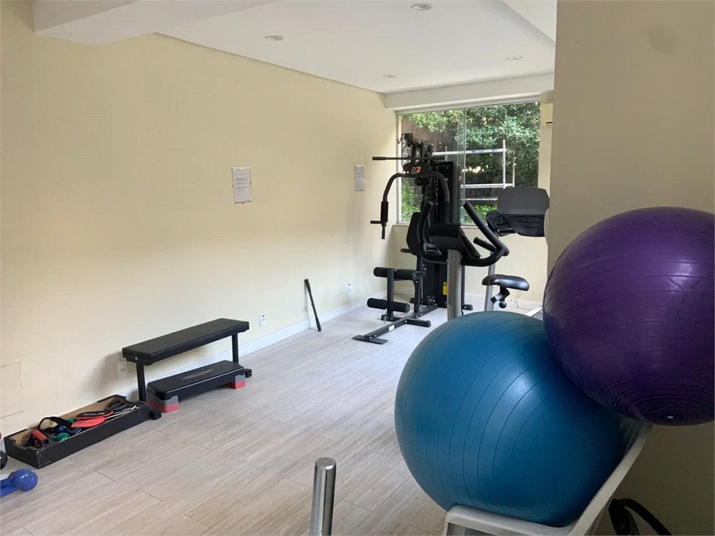 Apartamento à venda com 4 quartos, sendo 3 suítes,  em Pinheiros, São Paulo, SP
