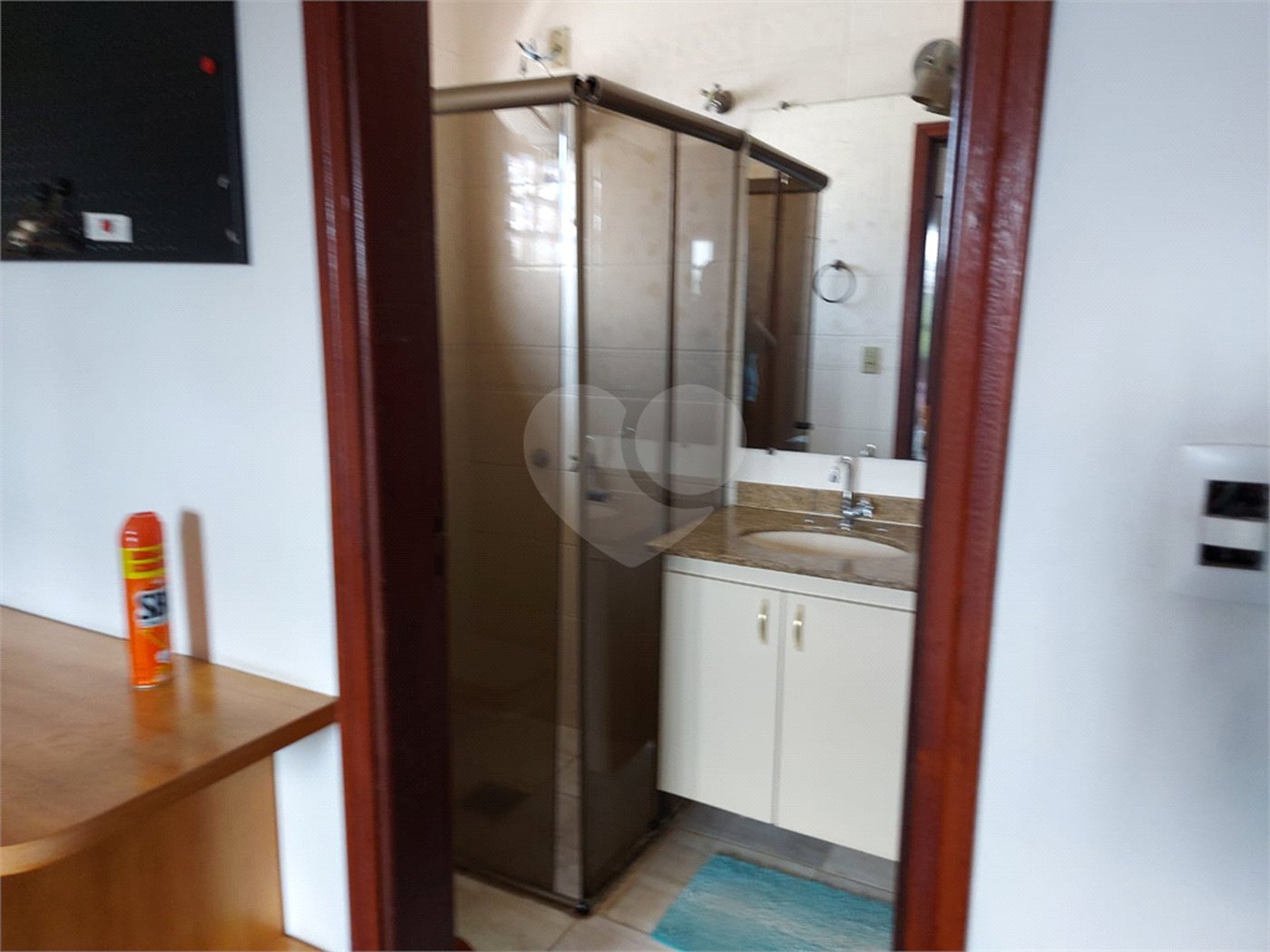 Sobrado à venda com 5 quartos, sendo 4 suítes, em Santa Rosa, Vinhedo, SP