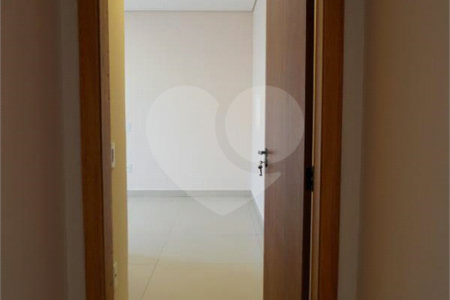 Casa à venda com 3 quartos, sendo 1 suíte, em Jardim Novo São Pedro, Salto, SP