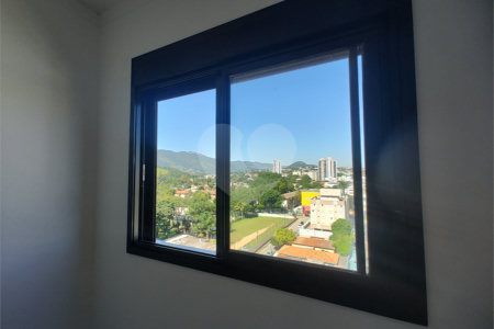 Apartamento à venda com 2 quartos, sendo 1 suíte,  em Vila Thais, Atibaia, SP