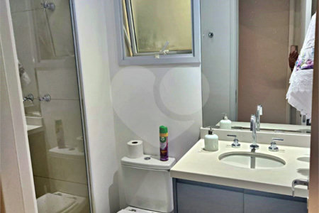 Apartamento à venda com 2 quartos, sendo 1 suíte,  em Jardim Caravelas, São Paulo, SP