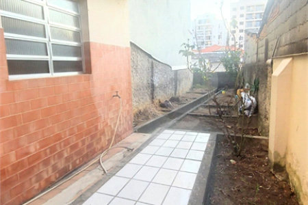 Casa à venda com 3 quartos, sendo 1 suíte, em Lapa, São Paulo, SP