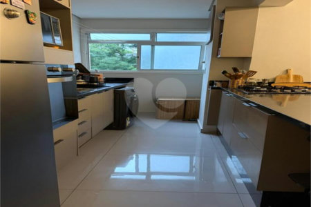 Apartamento à venda com 1 suíte em Vila Andrade, São Paulo, SP