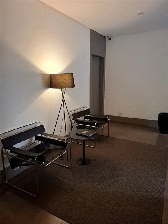 Apartamento à venda com 4 quartos, sendo 2 suítes, em Brooklin Paulista, São Paulo, SP