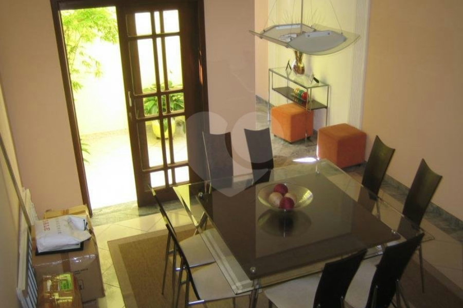 Sobrado à venda com 3 quartos, sendo 1 suíte, em Vila Ester (zona Norte), São Paulo, SP