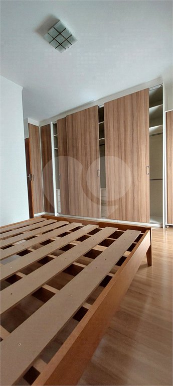 Casa à venda com 3 quartos, sendo 1 suíte,  no condomínio Jardim Europa, Mogi das Cruzes - SP