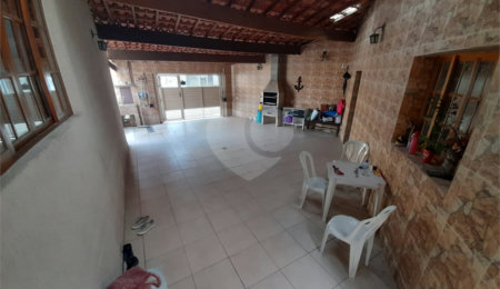 Casa Térrea à venda com 3 quartos em Vila São Pedro, Santo André, SP