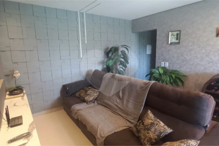 Apartamento à venda com 3 quartos, sendo 1 suíte, em Jardim Bandeirantes, Louveira, SP
