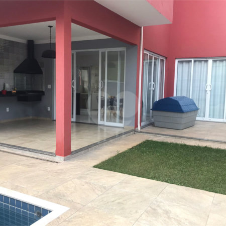 Casa à venda com 3 quartos, sendo 2 suítes,  no condomínio Morada do Bosque, Vinhedo - SP