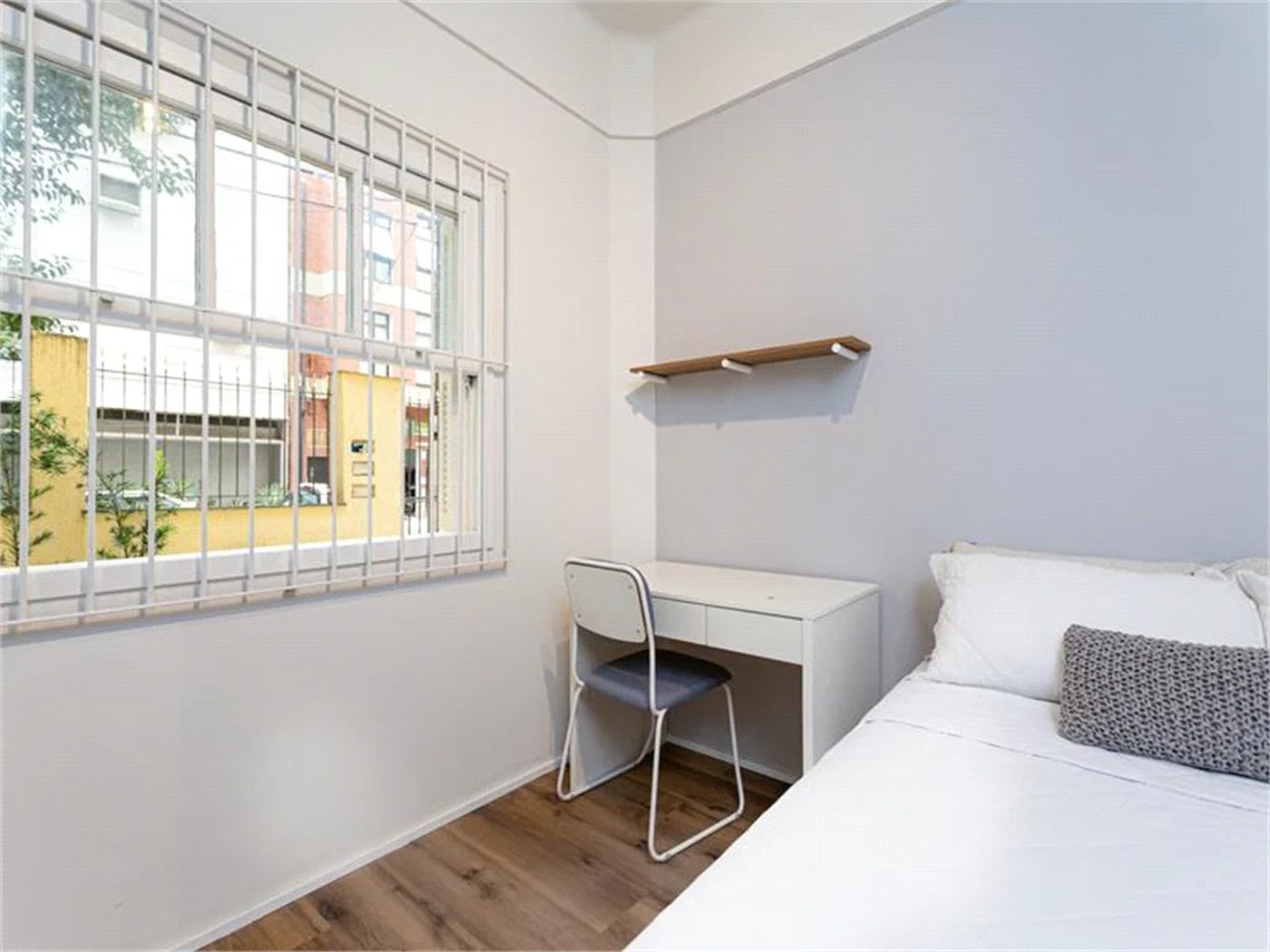 Apartamento à venda com 4 quartos, sendo 1 suíte, em Pinheiros, São Paulo, SP