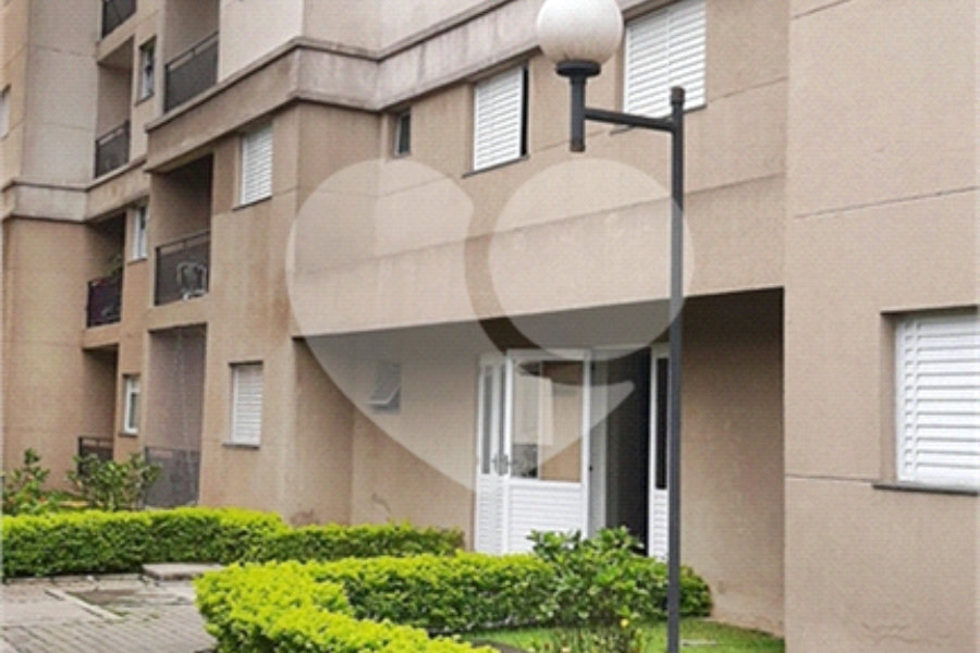 Apartamento à venda com 3 quartos, sendo 1 suíte, em Jaraguá, São Paulo, SP