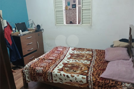 Casa à venda com 3 quartos, sendo 1 suíte, em Vila São José, Itapetininga, SP