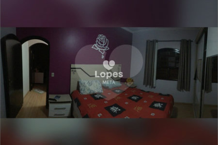 SOBRADO A VENDA, BAIRRO PARQUE DOS IPÊS, 3 DORMITORIOS 1 SENDO SUITE, 2 VAGAS DE GARAGEM, SJC/SP