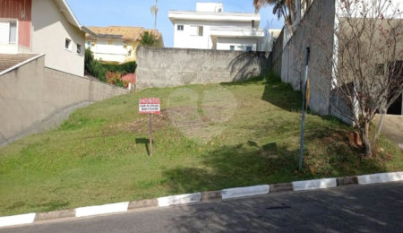 Terreno à venda no condomínio Recanto dos Paturis, Vinhedo - SP