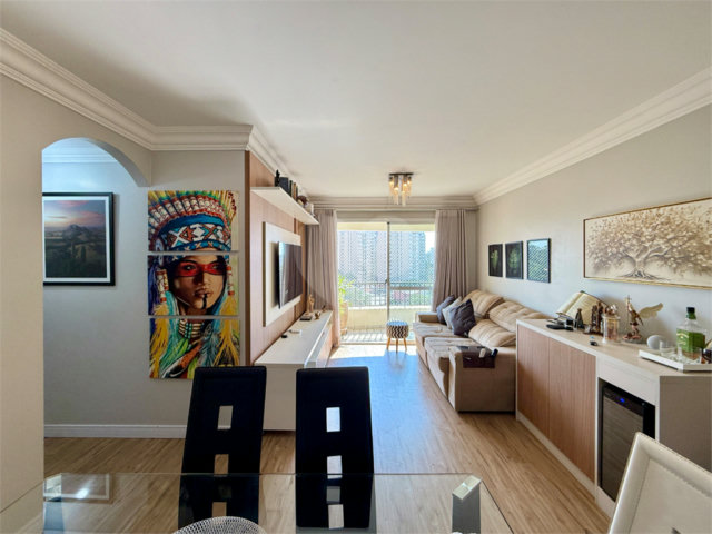 Apartamento à venda com 3 quartos, sendo 1 suíte,  em Jardim Marajoara, São Paulo, SP
