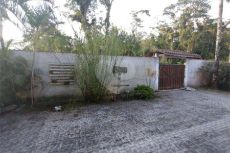 Chácara à venda com 4 quartos em Aguapeú, Itanhaém, SP