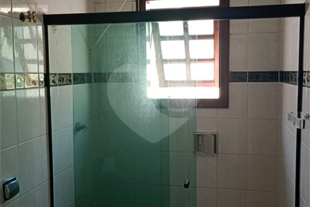 Sobrado à venda com 3 suítes em Vila Inah, São Paulo, SP