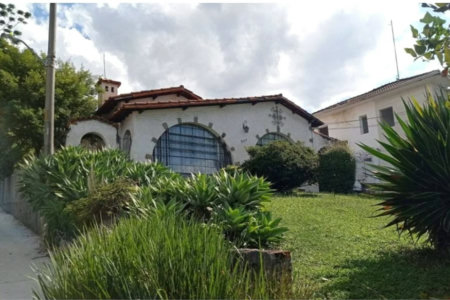 Casa à venda com 4 quartos, sendo 1 suíte, em Lapa, São Paulo, SP