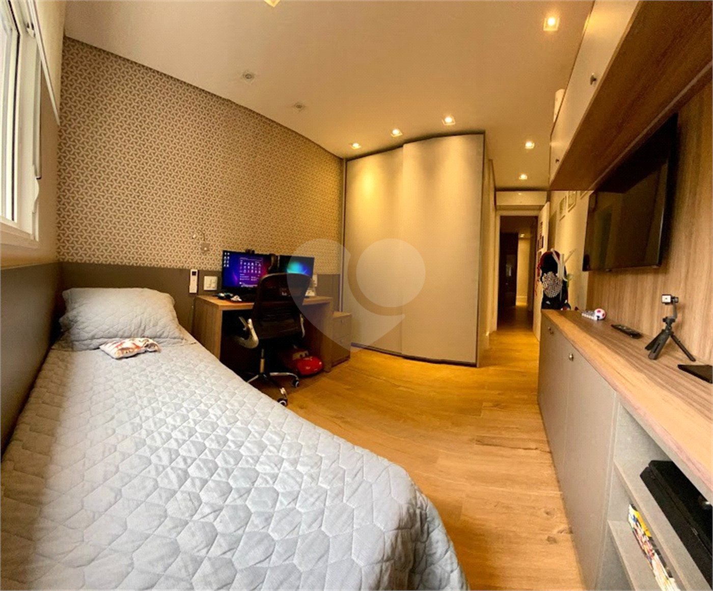 Apartamento à venda com 3 suítes em Vila Suzana, São Paulo, SP